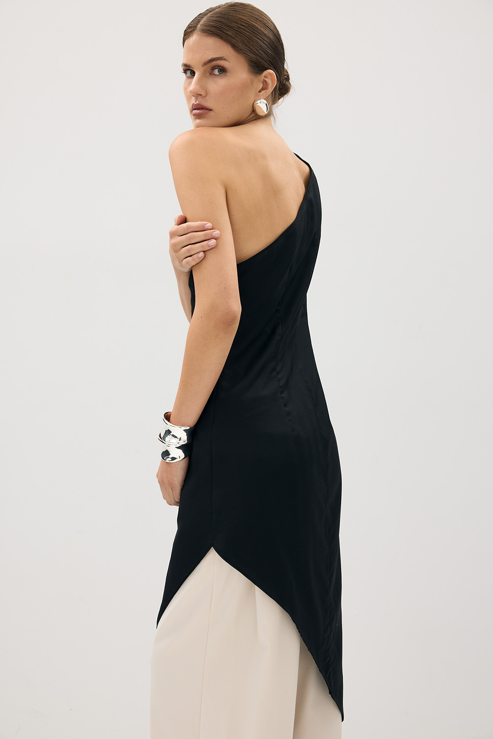 Dress Asymétrique Noire